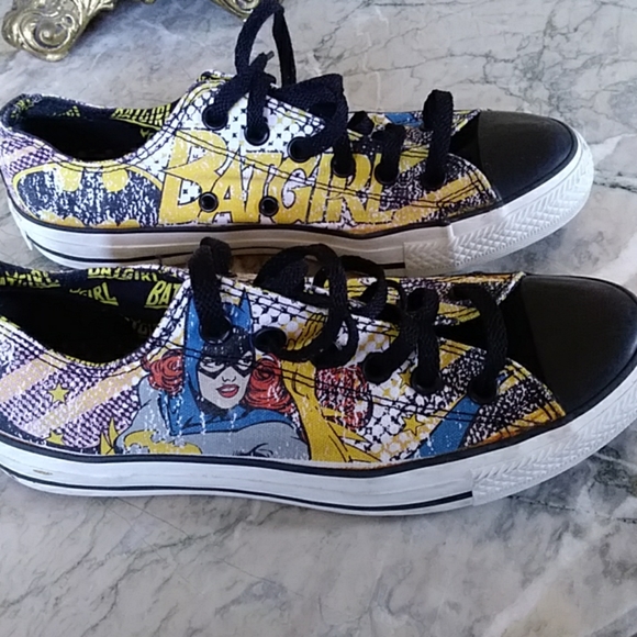 Converse Shoes - Converse sneakers batgirl